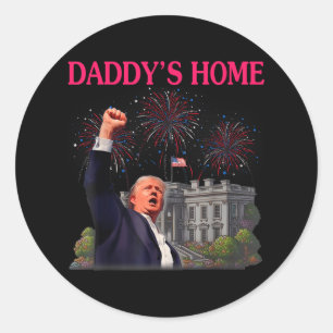 Pegatina Redonda Trump Daddys Home Bye Joe Biden se va corriendo pa
