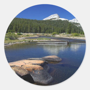Pegatina Redonda Tuolumne Meadows Yosemite Streams
