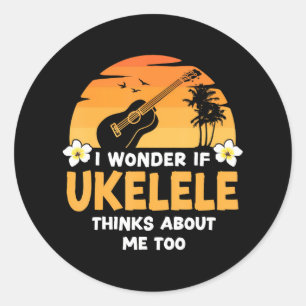 Pegatina Redonda Ukulele Hawaiano Uke Me Pregunto Si Ukulele Piensa