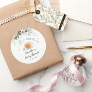 Pegatina Redonda Un bebé está preparando Baby Shower Fiesta de té