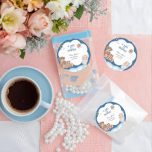 Un bebé prepara café Baby Shower