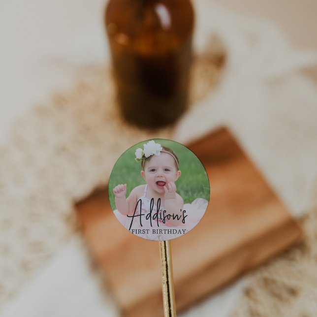 Pegatina Redonda UN cumpleaños (Subido por el creador)