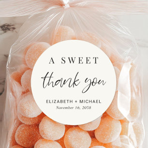 Pegatina Redonda Un dulce agradecimiento a Cream Wedding Favor