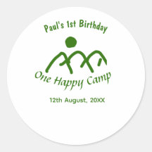 Un feliz campamento verde montaña sol cumpleaños 1