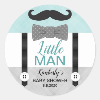 Pegatina Redonda Un hombrecito se baña con la menta un niño de colo