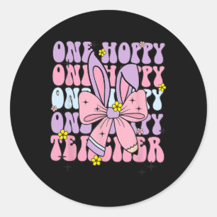 Pegatina Redonda Un maestro amamantador retro conejito aprendiz de 