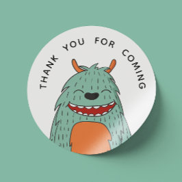 Pegatina Redonda Un monstruo gracioso. Cumpleaños gracias por venir