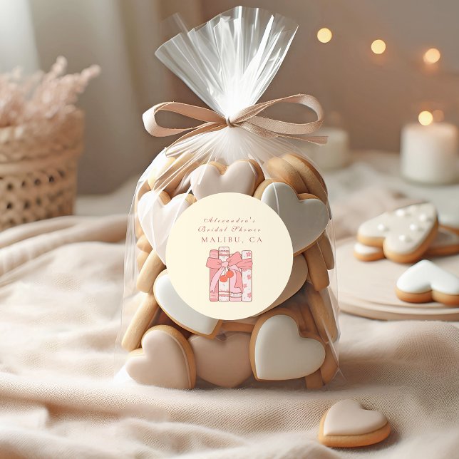 Pegatina Redonda Un nuevo capítulo comienza con una ducha de novia  (Subido por el creador)