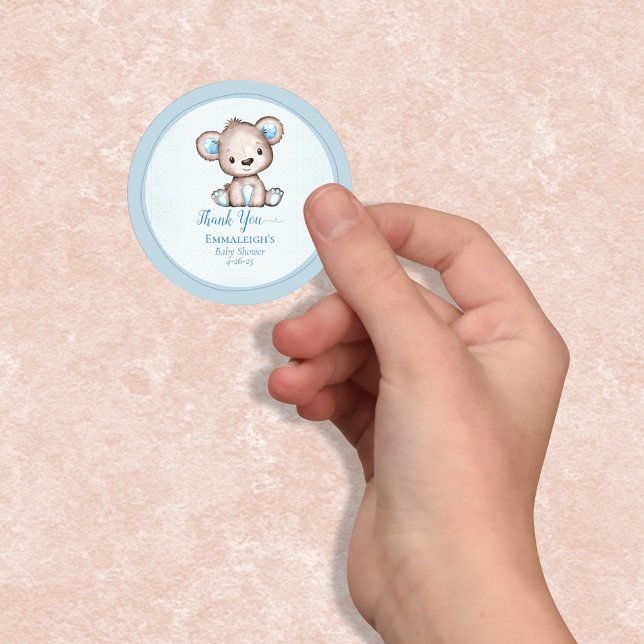 Pegatina Redonda Un Oso Marrón Para El Favor Del Niño Gracias. (Subido por el creador)