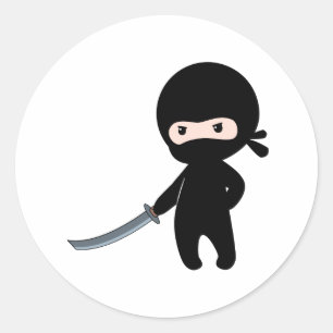 Pegatina Redonda Un pequeño Ninja enojado