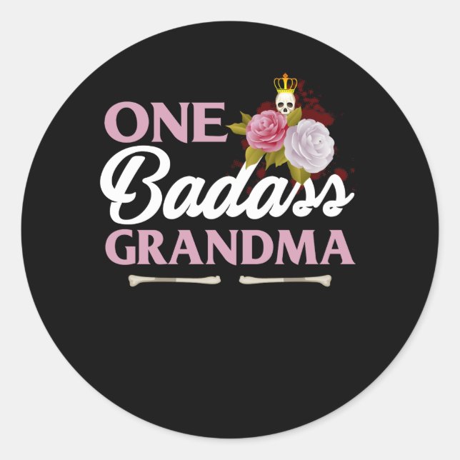 Pegatina Redonda Un regalo de la abuela graciosa de Badass (Anverso)