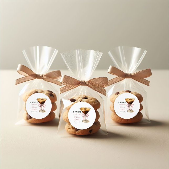 Pegatina Redonda Un Tini Un Bow Rosa Espresso Martini Baby Shower (Subido por el creador)