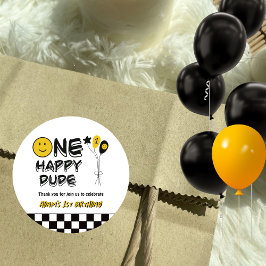 Pegatina Redonda Un tipo feliz sonrisa amarilla primer niño cumplea