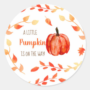 Pegatina Redonda Una calabaza está en camino a Baby Shower Cute
