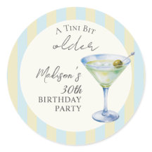 Una fiesta de cumpleaños con cóctel de martini un 