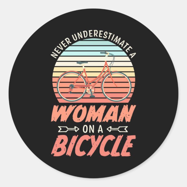 Pegatina Redonda Una Mujer En Una Bicicleta (Anverso)