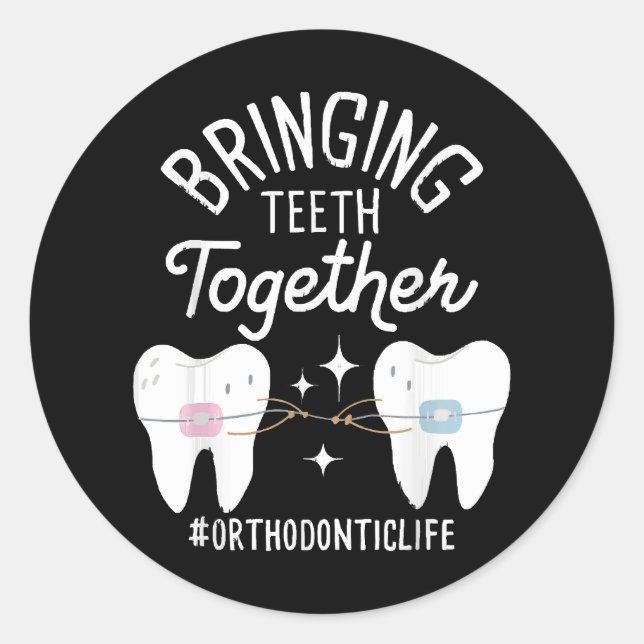 Pegatina Redonda Uniendo Dientes - Ortodoncista  (Anverso)