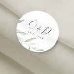 Pegatina Redonda Vegetación mínima en monograma de boda<br><div class="desc">Diseño vegetal botánico de acuarela de moda moderna,  con monograma de parejas en el centro,  grandes focas para boda moderno,  boda rústico y bodas botánicas en primavera y verano. Vea todas las piezas coincidentes de la colección.</div>