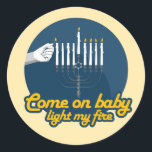PEGATINA REDONDA VENGA CON LA LUZ DE BEBÉ MI MENORAH DE INCENDIO<br><div class="desc">¡Felices Holigays! Compra Humor de vacaciones, diseños LGBTQ y regalos divertidos de Navidades desde LGBTShirts.com Compra para todos y explora más de 10, 000 regalos LGBTQ , humor de vacaciones, igualdad, jerga y diseños culturales. La vestimenta gay, lesbiana, trans, gay e intersexual más única de la web. COMPRA MÁS diseños...</div>
