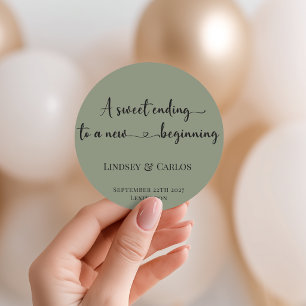 Pegatina Redonda Verde sabio Un final dulce para un nuevo comienzo