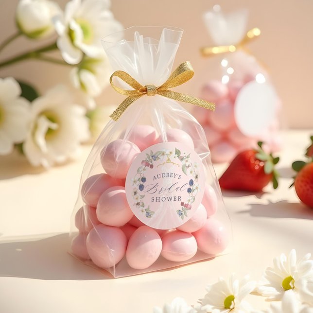 Pegatina Redonda Vestido de Despedida de Soltera Dulce como una Bay (Berry Sweet Bridal Shower Dress Berries & Flowers Classic Round Sticker)