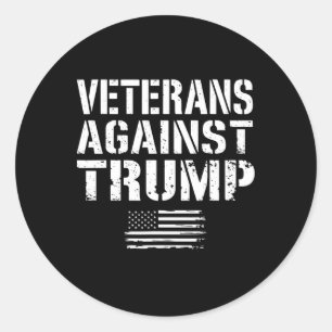Pegatina Redonda Veteranos Contra El Racismo De Trump