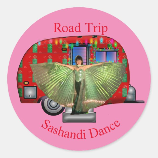 Pegatina Redonda Viaje de Danza Sashandi Thunder_Cove (Anverso)