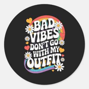 Pegatina Redonda Vibes malas no van con mi traje Retro Groovy Flo
