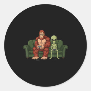 Pegatina Redonda Videojuegos de Bigfoot Alien Sasquatch Ovni Hombre