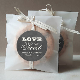 Pegatina Redonda Vintage Black Chalkboard Love is Sweet Boda