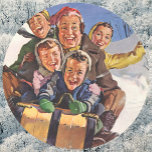 Pegatina Redonda Vintage Christmas, Happy Family Toboggan Sledding<br><div class="desc">Ilustracion de la Vintage. Imagen de feriado navideño con una familia que se divierte durmiendo la montaña en la nieve y jugando el Día del Navidad. El abuelo está en el centro del trineo con una gran sonrisa, flanqueó a mi mamá, papá y los niños. La madre está saludando, el...</div>