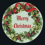 Pegatina Redonda Vintage Christmas Holly Wreath con Red Ribbon V03<br><div class="desc">Esta corona vintage de Navidad Holly Wreath con cinta roja es una adición dulce a tus tarjetas de vacaciones y regalos de Navidad.</div>
