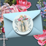 Pegatina Redonda Virgen María Floral Religiosa Vintage Católica<br><div class="desc">Con una hermosa imagen de la Santísima Virgen María,  Nuestra Señora de la Gracia en un marco vintage con rosas.</div>