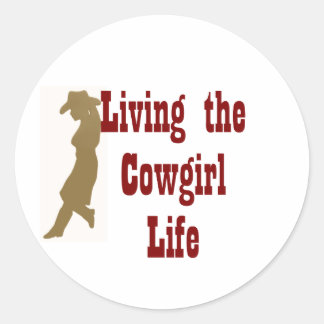 Pegatina Redonda Viviendo la vida de las vacas