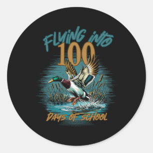 Pegatina Redonda Volando a 100 Días De Caza De Patos Escolares