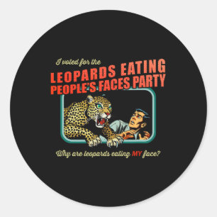 Pegatina Redonda Voté contra Trump por leopardos comiendo fans de l