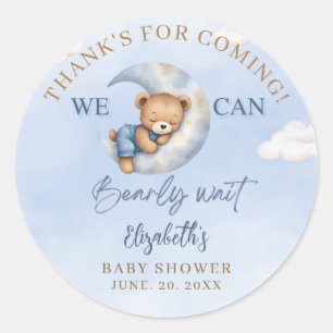 Pegatina Redonda We can Bearly wait - Cute Bear Baby shower boy