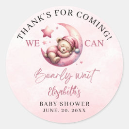 Pegatina Redonda We can Bearly wait - Cute Bear Baby shower Girl