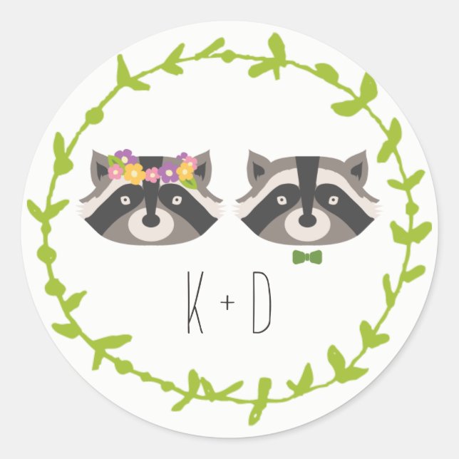 Pegatina Redonda Whimsical Forest Raccoons Rustic Boda (Anverso)