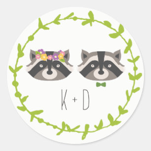 Pegatina Redonda Whimsical Forest Raccoons Rustic Boda