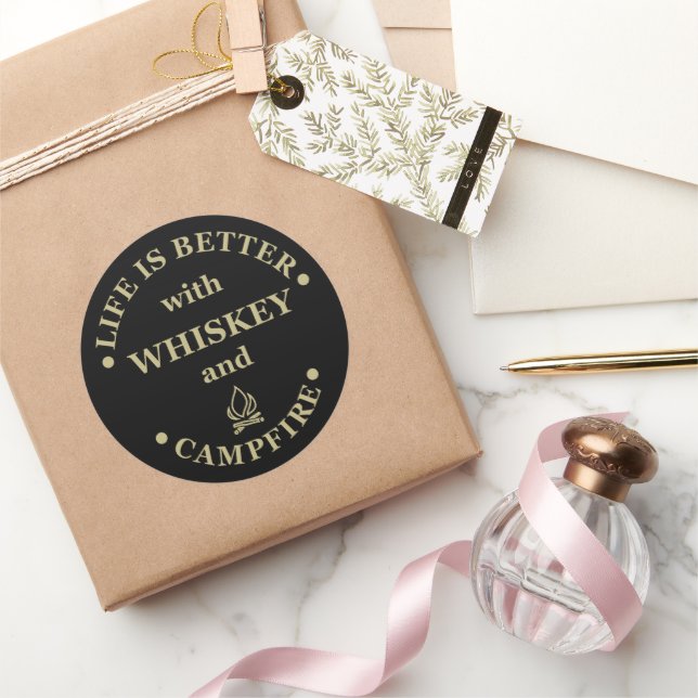Pegatina Redonda Whiskey cita graciosos dichos de camping (Regalar)