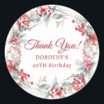 Pegatina Redonda Winter Berry Wreath 40th Birthday Gracias Por Favo<br><div class="desc">Un hermoso y elegante agradecimiento favorece al pegatina diseñado especialmente para un fiesta de 40 años. Cuenta con una corona acuática de bayas rojas enclavada en un follaje verde salado. Gracias está escrito en un guión atemporal y clásico. Dos líneas más abajo te permiten personalizares de tu agradecimiento. Este elemento...</div>