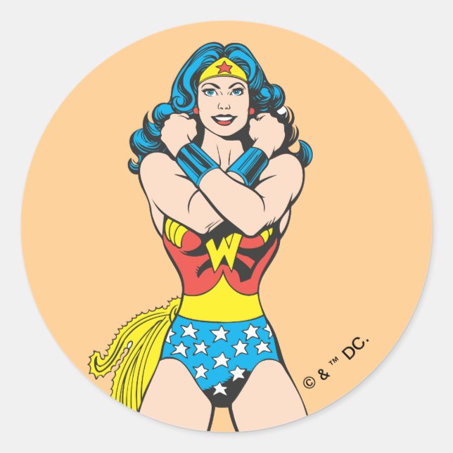 Pegatina Redonda Wonder Woman Arms Crossed (Anverso)