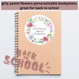 Pegatina Redonda Wreath Floral Este Libro Pertenece A Las Libras