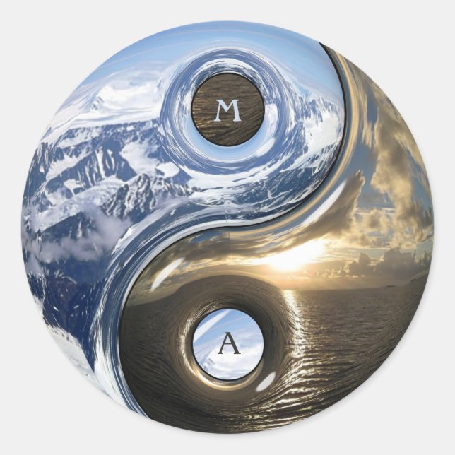 Pegatina Redonda Yin Yang Sea Montaña Con Tu Monograma (Anverso)
