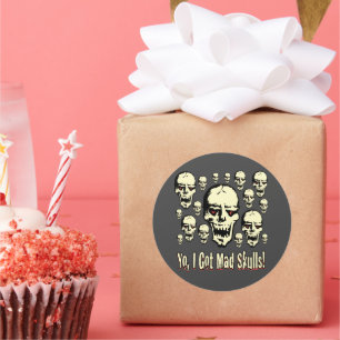 Pegatina Redonda Yo Tengo Calaveras Enmascaradas Gray BG