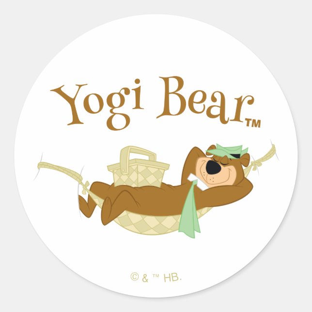 Pegatina Redonda Yogi Bear Picnic Hammock Nap Time (Anverso)