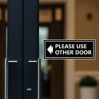 Señal de Usar Otra Puerta con Flecha Negro