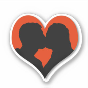 Pegatina Silueta de pareja besándose en corazón rojo