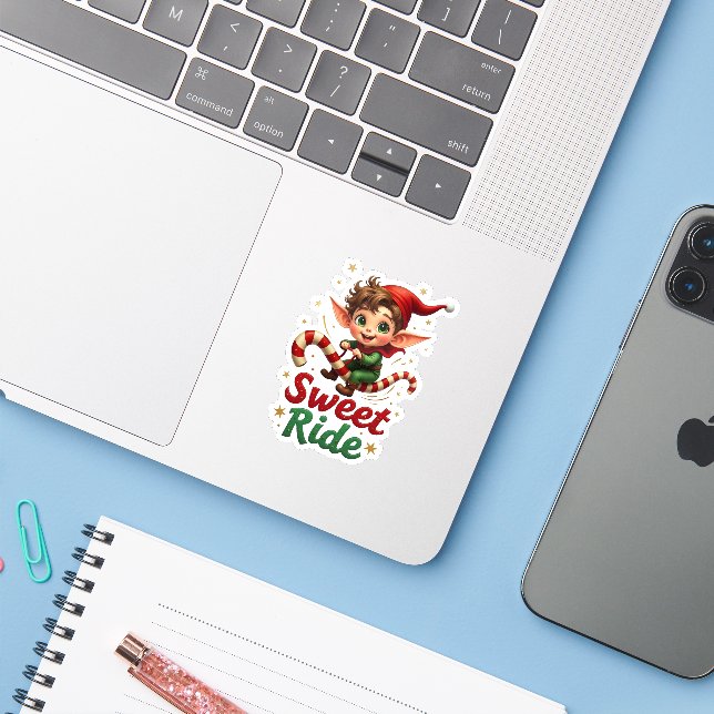Pegatina Sweet Ride Elf Holiday Sticker (Ordenado portátil con iPhone)